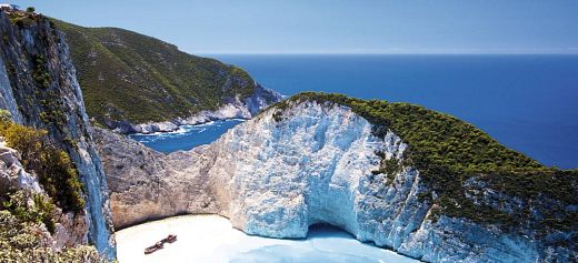 Greece among the 5 best summer holiday hotspots in Europe