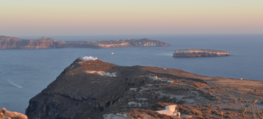 Santorini excavation unearths Bronze Age settlement