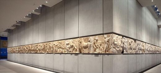 The full image of the Parthenon frieze digitally in an online application