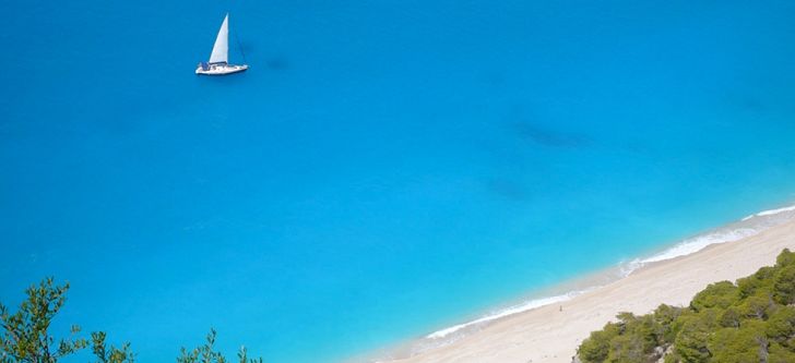 Three Greek beaches among the most beautiful beaches in the Mediterranean