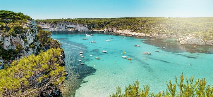 4 ελληνικά νησιά στα 10 καλύτερα στην Ευρώπη