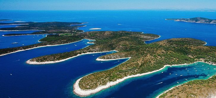 3 ελληνικά νησιά στα 12 κορυφαία “μυστικά” νησιά της Ευρώπης