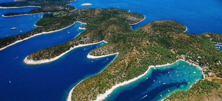 3 ελληνικά νησιά στα 12 κορυφαία “μυστικά” νησιά της Ευρώπης