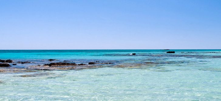 Μια ελληνική παραλία στις 11 πιο πολύχρωμες παραλίες στον κόσμο