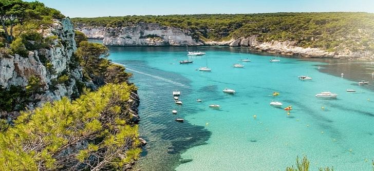 4 ελληνικά νησιά στα 10 καλύτερα στην Ευρώπη