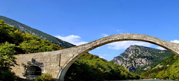The restoration of the Plaka Bridge will be completed in the summer