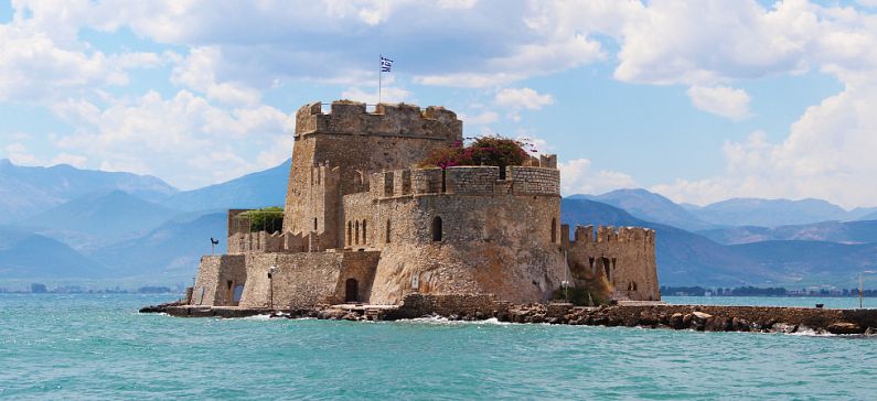 Culturetrip: Οι 10 πιο όμορφες πόλεις στην Ελλάδα