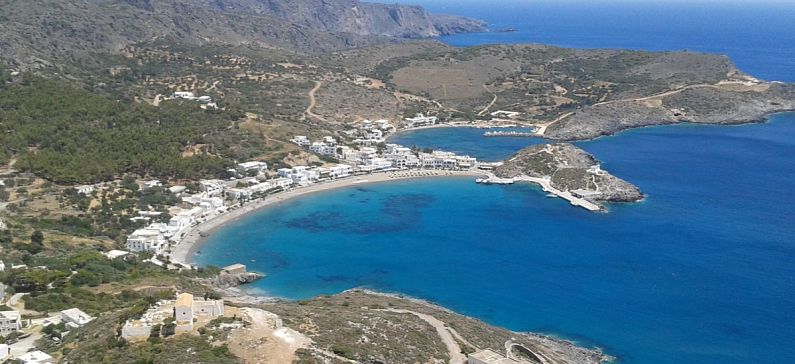 Ένα ελληνικό νησί στα 16 μέρη που οι ντόπιοι κρατούν μυστικό