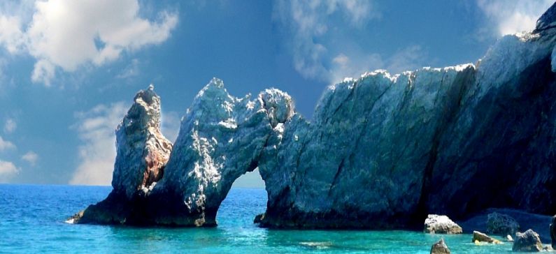 Οι 8 πιο όμορφες παραλίες στην Ελλάδα για το 2016