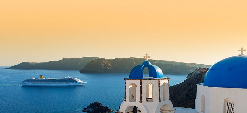 3 Greek islands among the best in Europe for 2016