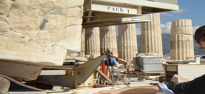 Ο Έλληνας κυνηγός κλεμμένων αρχαιοτήτων εντόπισε ύποπτης προέλευσης άγαλμα