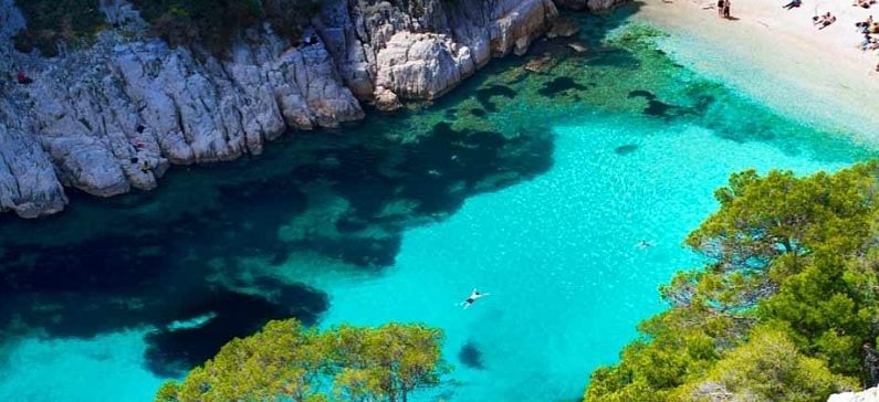 3 Greek beaches among the best beaches in Europe for May