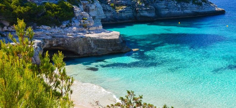 5 ελληνικές παραλίες στις 15 ομορφότερες στην Ευρώπη για το 2017